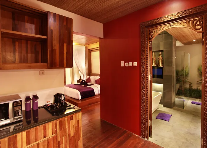 Grand Mega & Bali Hotel