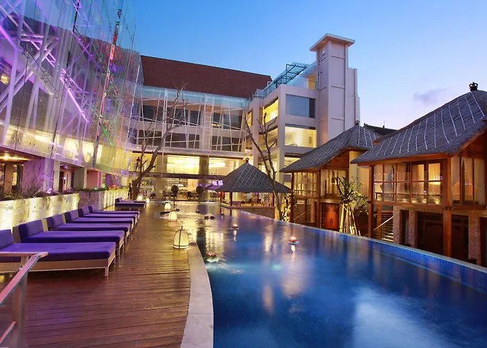 Hotel Grand Mega & Bali 4*